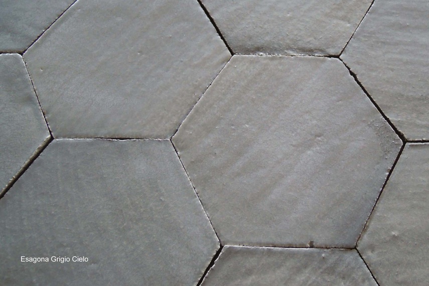 Tre Piu' Uno tiles.