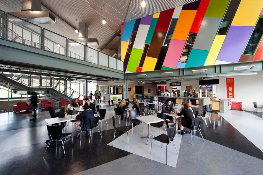 Colourful school wins national colour award