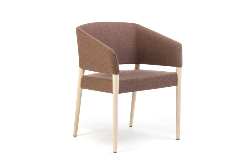 Marcela chair in brown.