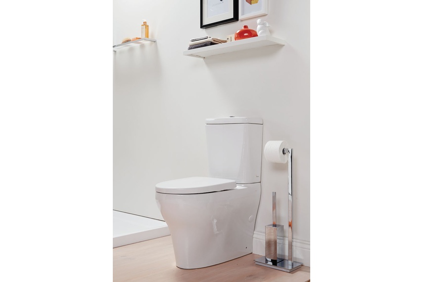 Cygnet neu cc back-to-wall toilet.