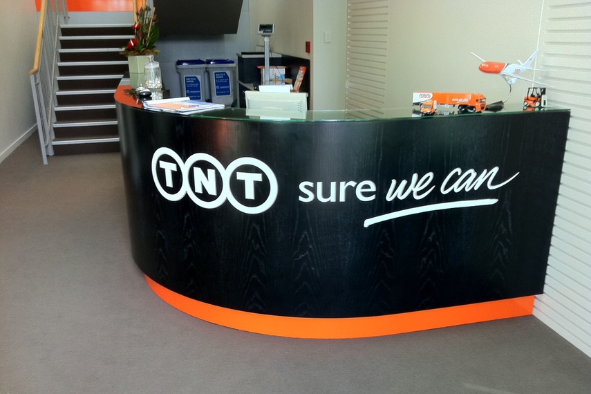 Wall graphics in situ