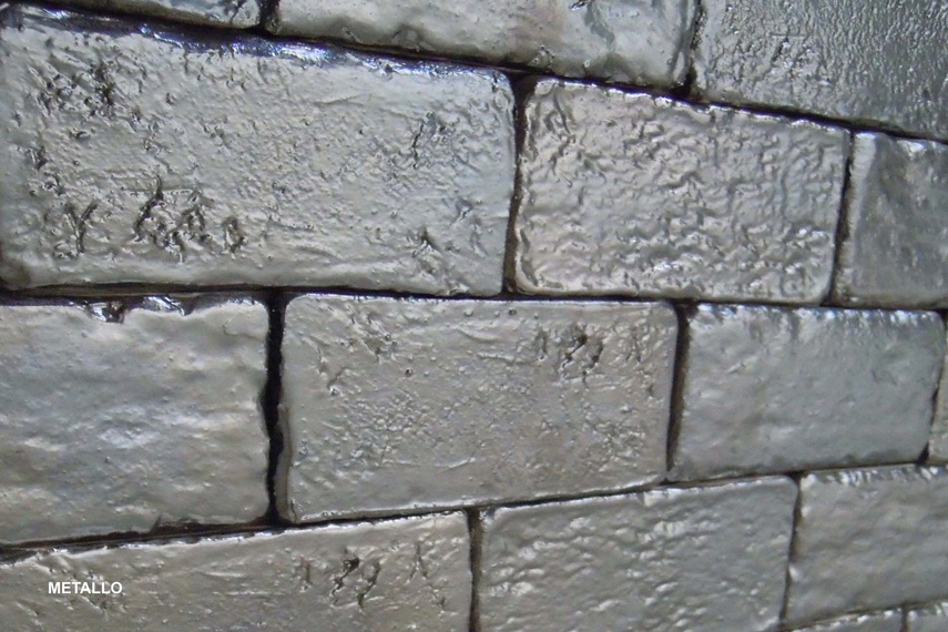 Muro Vecchio in metallic.