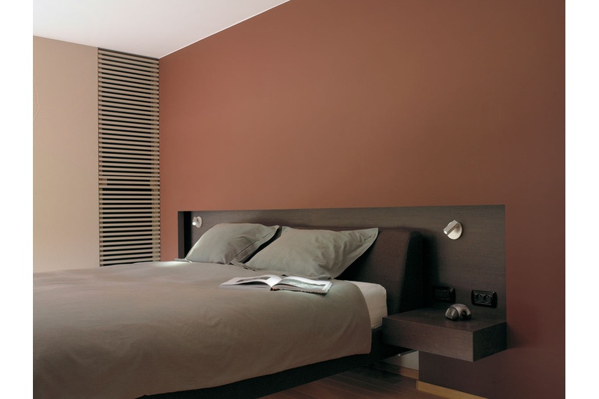 Bedside B-side lights