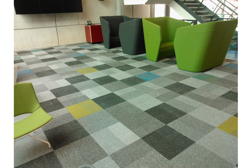 Outlook colourways carpet tile