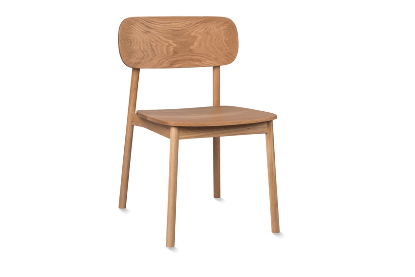 Front view of the Radial dining chair.