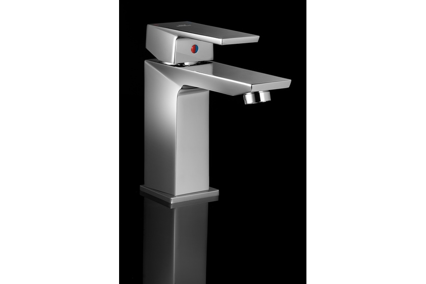 Crisscross basin mixer.