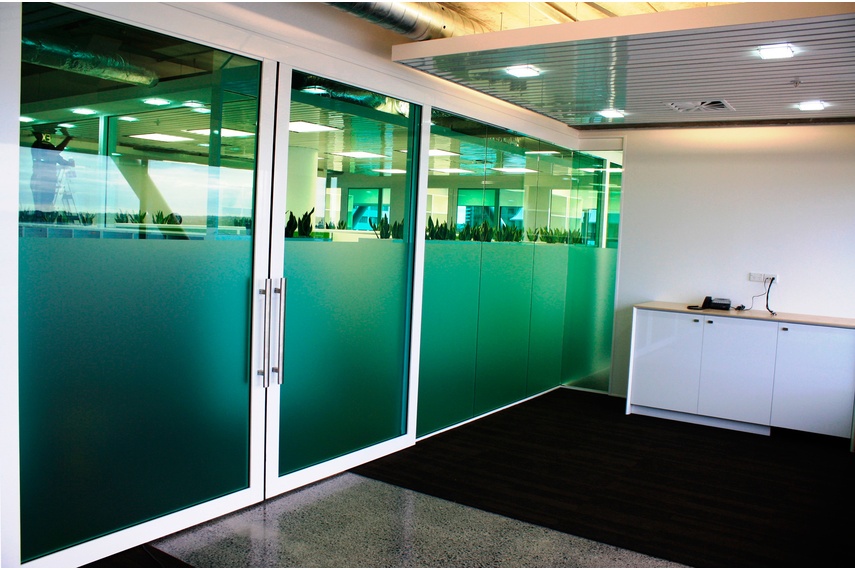 Alement door range