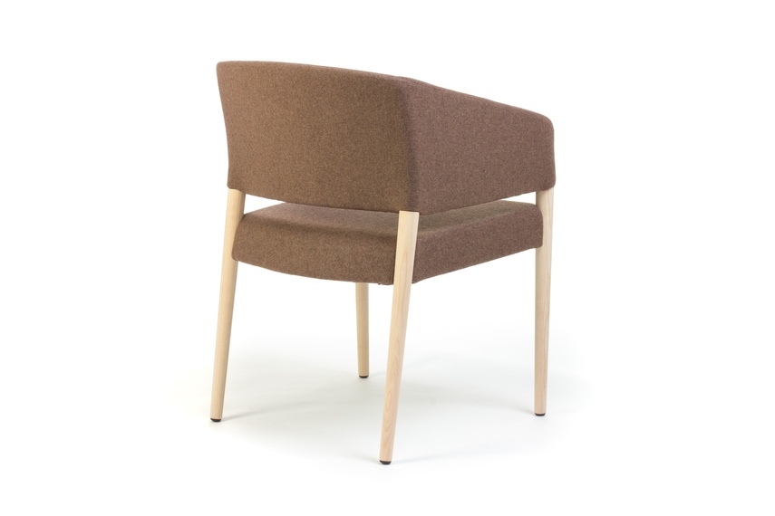 Marcela chair in brown.