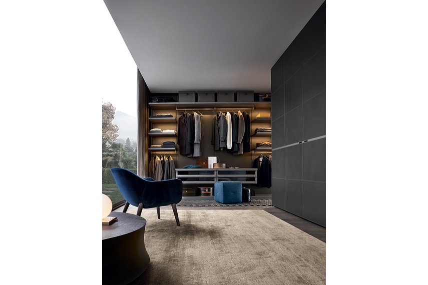 Available in different finishes and colours.
