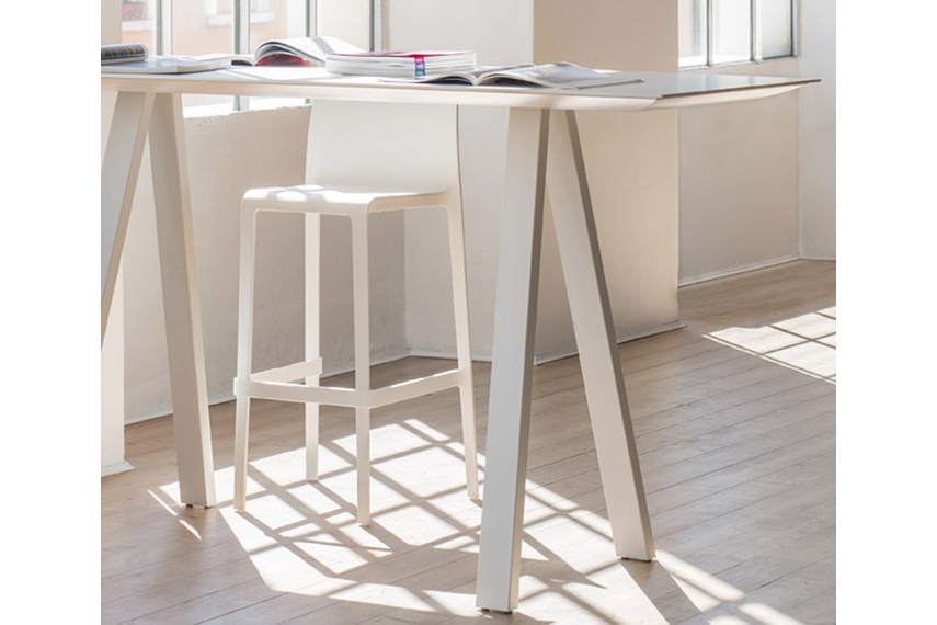 High Arki-Table.