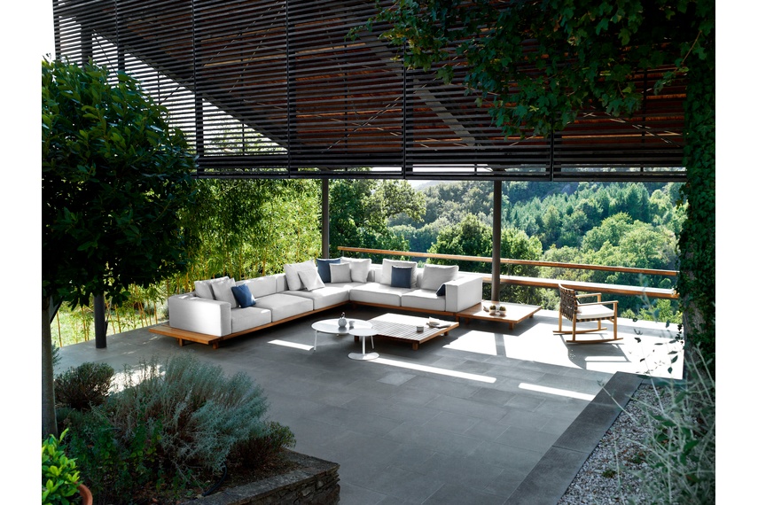 Created by acclaimed designer Piergiorgio Cazzaniga.