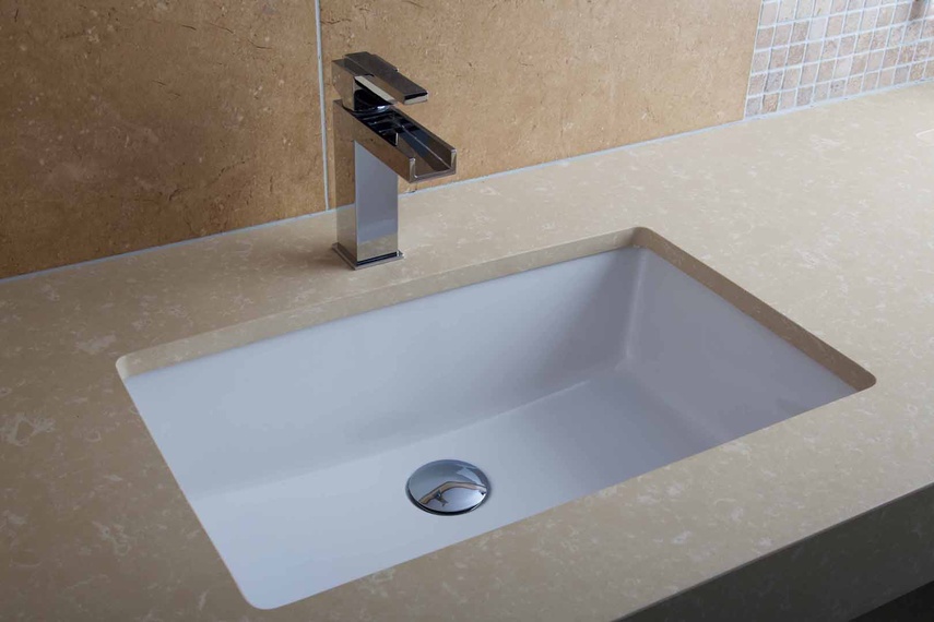 Corsair undermounted basin.