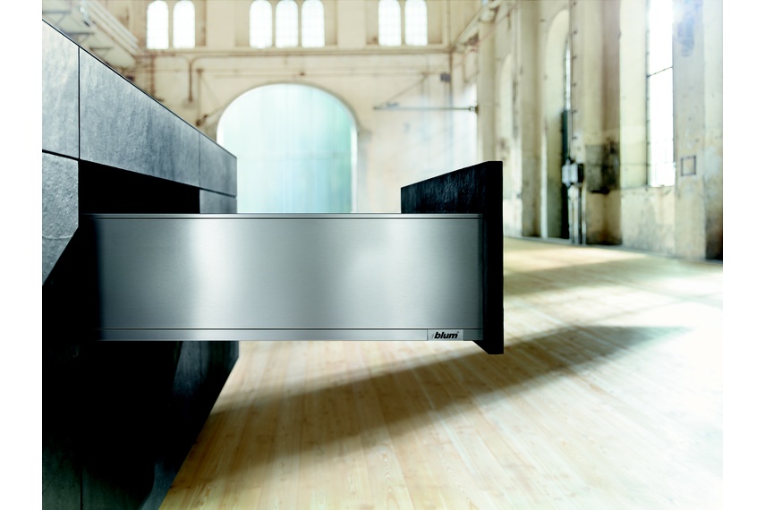 Legrabox pure is a new steel sided drawer system with slim straight sides and elegant aesthetic.