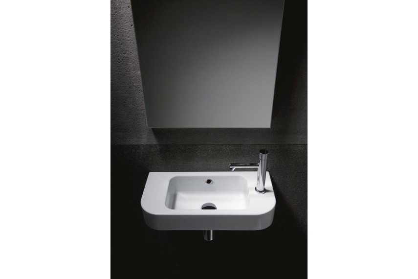 Smooth cloak room basin