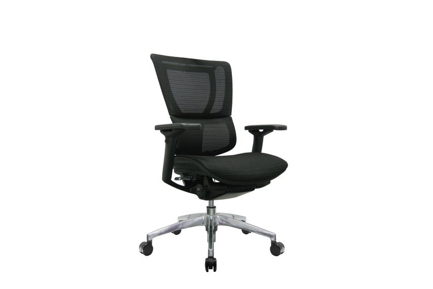 The iOO chair with black frame and no headrest