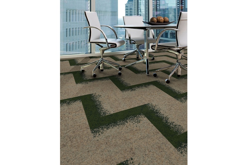 Urban Retreat One carpet tile – Ash Ivy.