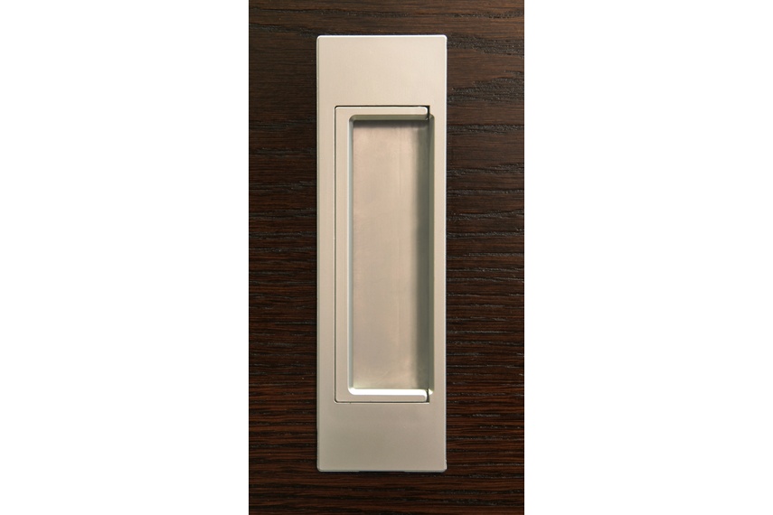 HB678 170mm Flush D Pull handle is available in a range of finishes.