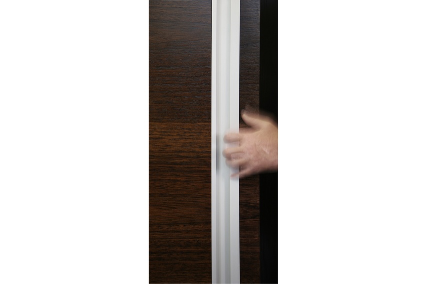 HB 1275 Full-length sliding door extrusion