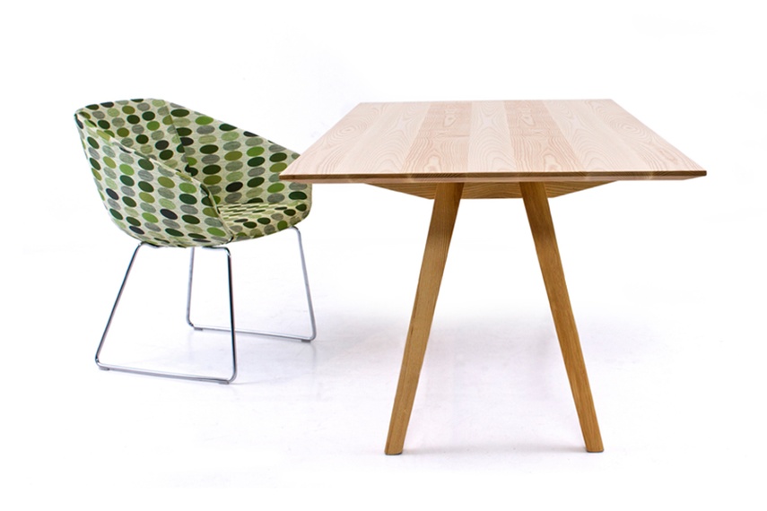 Brek chair