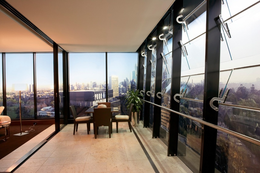 TECHLINE® actuators focusing on building louvres