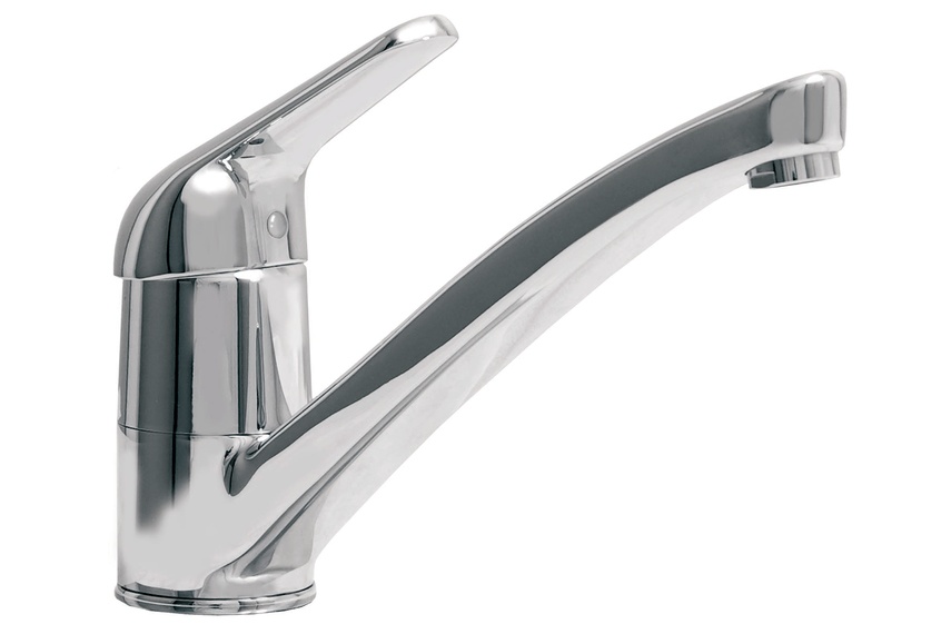 Marketti blade sink mixer cast spout.