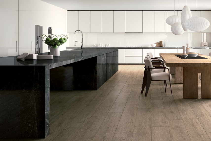 Reflects the cool, contemporary looks of concrete, basalt or steel.