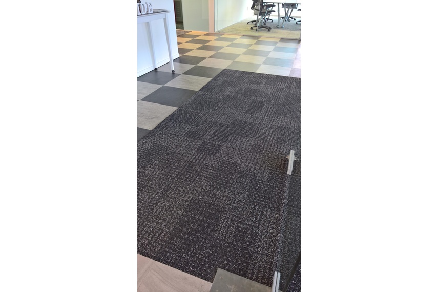 Interface walk-off carpet tile by INZIDE Commercial - Selector
